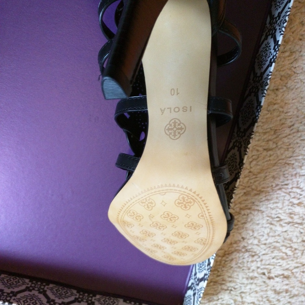 Isola sandal black New in box. No receipt..